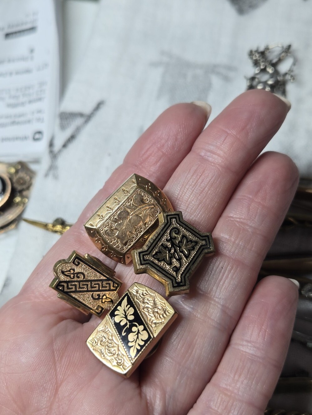 Victorian Gold Filled Decorative Men’s Cufflinks - Black Accent